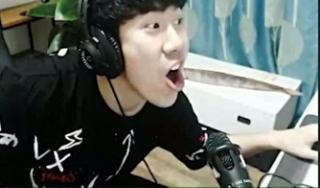 骚包在线视频大胸,在线视频中的性感诱惑